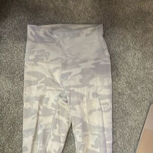 White camo lululemon leggings